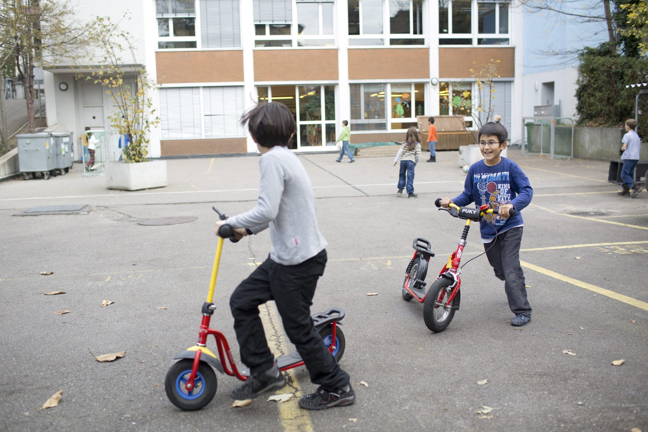 in der Schule Talenta für hochbegabte Kinder in Zürich am Donnerstag (22.11.2011). Foto: Heike Grasser